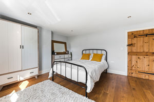 Photo 43- click for photo gallery